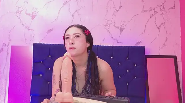 دردشة Dakotaa_Johnson الجنسية المباشرة