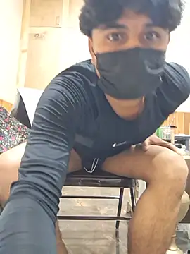 KingGrizz 现场XXX聊天