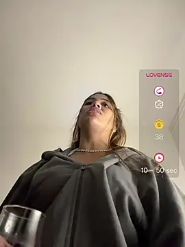 Chat +18 de princess___hot ao vivo