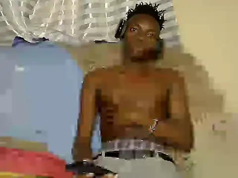 Chat +18 de JewelFuckEntertainer212 ao vivo