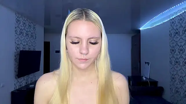 MildredGuckes' Live XXX Chat