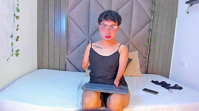 Онлайн чат XXX Sam_Velvett