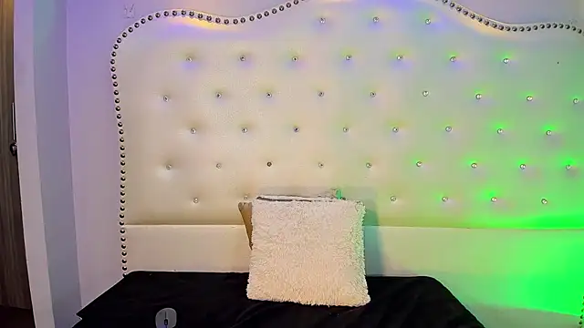 ALONDRA-FARELO – Live XXX-chat
