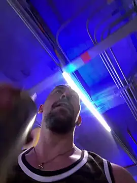 Chat +18 de dantedesirexx ao vivo