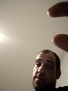 Codymc89: διαδικτυακό σόου στην κάμερα