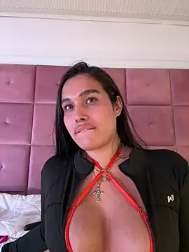 Chat +18 de Belle_Noir ao vivo