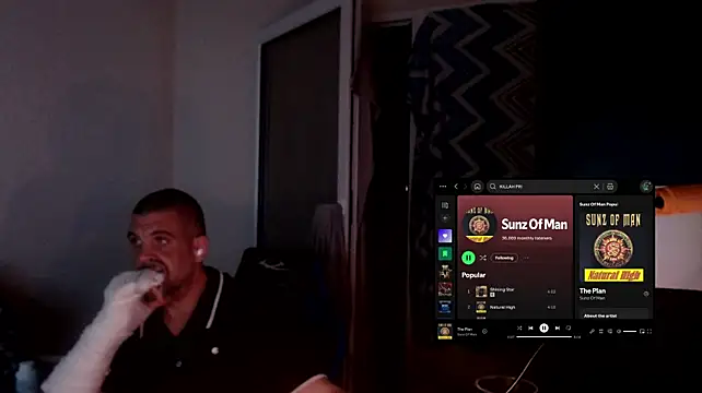 XXX chat uživo modela underd0g