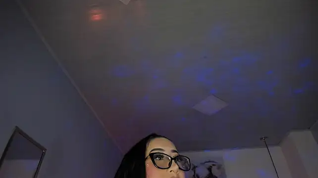 Chatroom XXX en direct de ayshel__