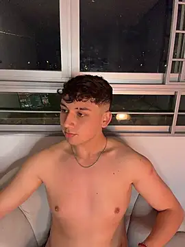 OLIVER_K Chat XXX live