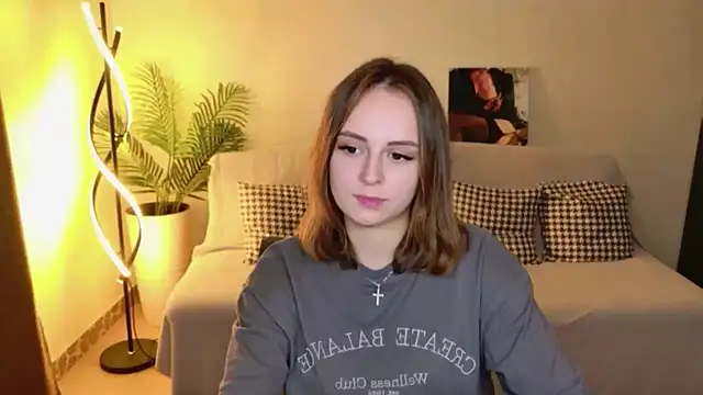 MilanaRare Live XXX-Chat