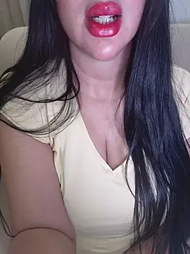 Chatroom XXX en direct de Queen_sousou