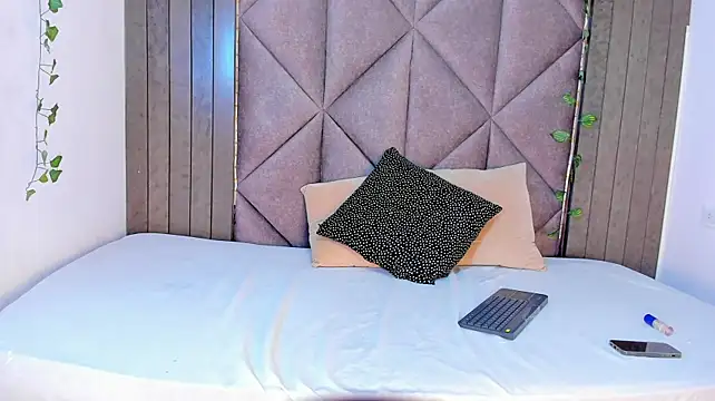Sam_Velvett Chat XXX live