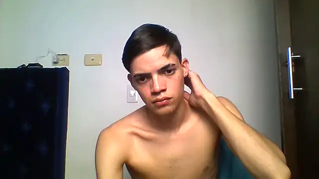 Chat XXX ao vivo de Latinos_2001
