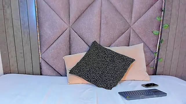 Онлайн чат XXX Sam_Velvett