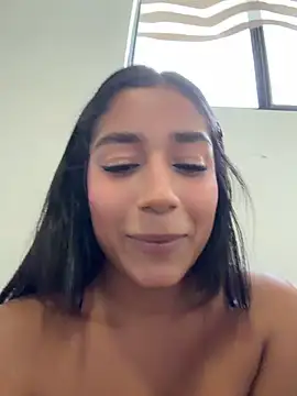 دردشة SaryJonex الجنسية المباشرة