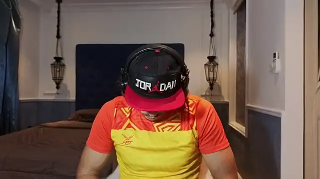 Marrymeplz 现场XXX聊天