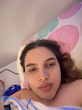 צ'אט XXX בשידור חי של Colibri_xxx