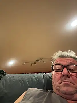 capitaine111 Chat XXX live