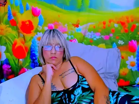 Chatroom XXX en direct de indianroxy
