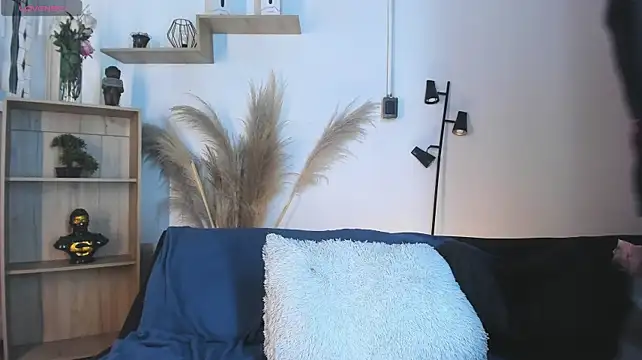 Kitty_vamp Chat XXX live