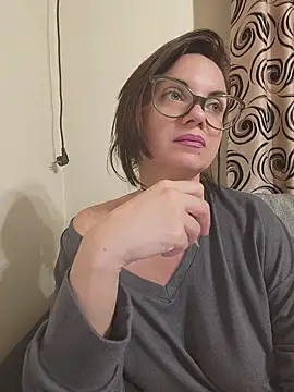 Diamond_Monna Chat XXX live