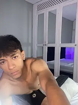 Czat XXX na żywo – Im_Kael_