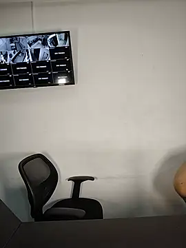 Karimeghills' Live XXX Chat