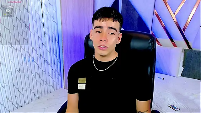Živý XXX chat Alejandro_karter18
