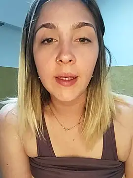 ayebran Chat XXX live