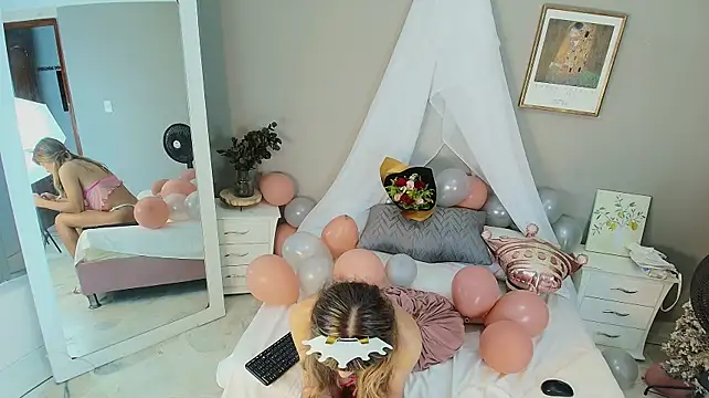bloom_appleのライブXXXチャット