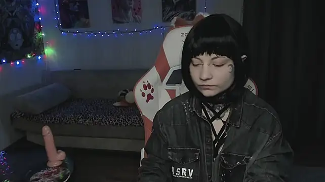 acid_trip1l Chat XXX in diretta
