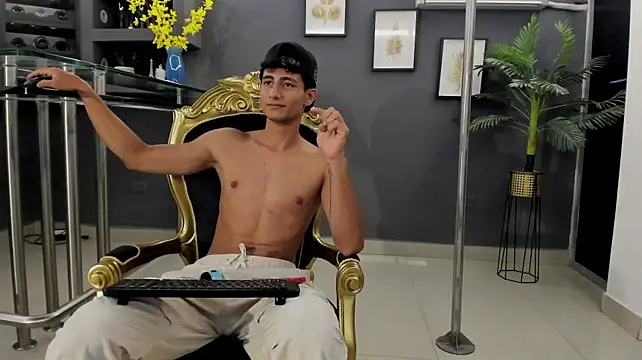 Chat +18 de MaxiimoRomano_ ao vivo