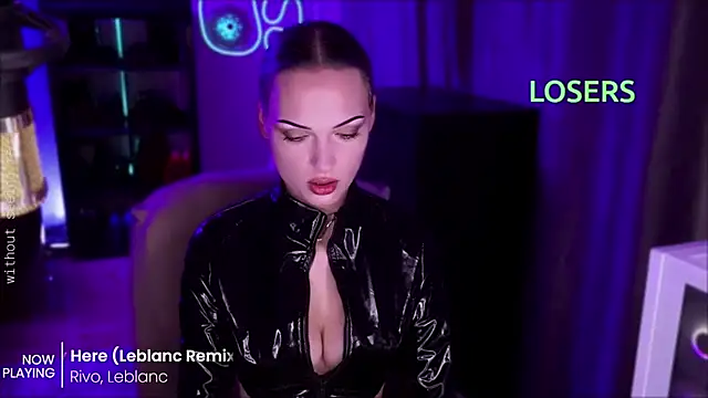 ml_milana's Live XXX Chat