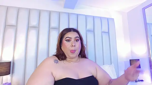 aandreaperez Adlı Modelin Canlı XXX Sohbeti