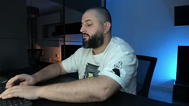 Онлайн чат XXX DravenPeak