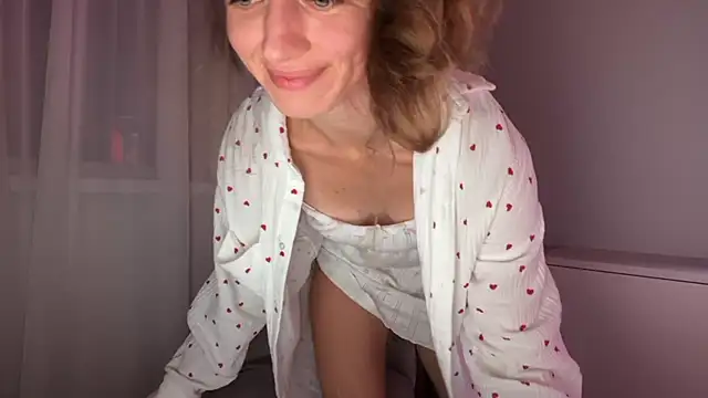 Chat XXX ao vivo de ShySchoolGirl