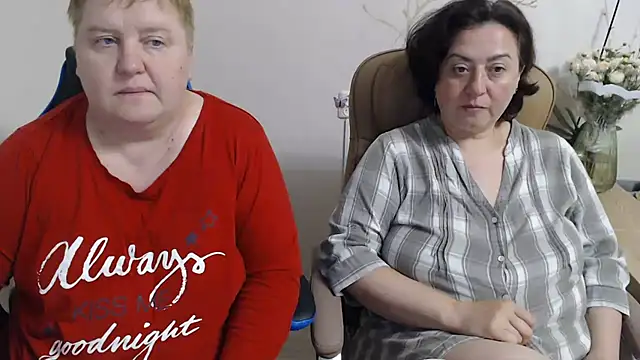 Lindy-Jeanie – Naživo XXX chat