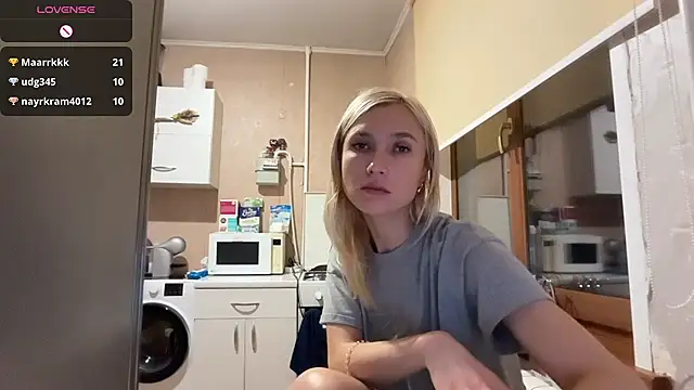 XXX chat uživo modela AngelJeni