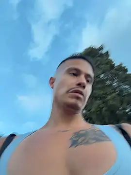 DOMINICKVEGAS77's Live XXX Chat