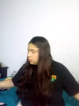 แชท XXX สดของ NaomiVail