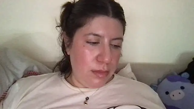 HYPHYtype Chat XXX in diretta