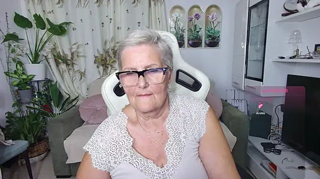 Chat +18 de Selenna57 ao vivo
