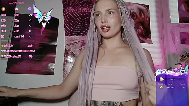 YouSpaceWikki Live XXX-chat