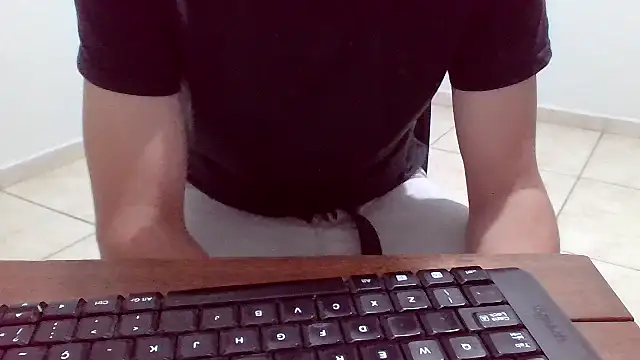 Chat +18 de machoalpha459 ao vivo