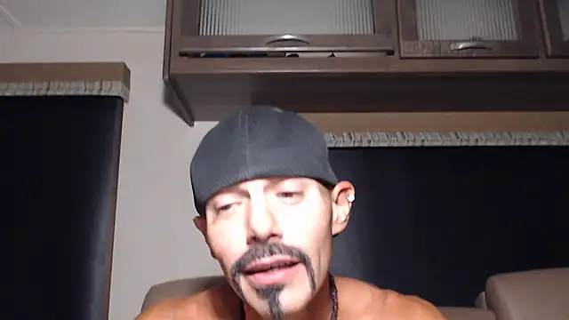 ThickD2C Live XXX-chat