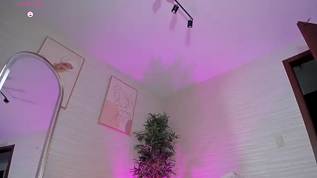 RoseFerrera 라이브 XXX 채팅