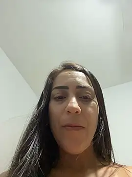 lucioliveira XXX чат на живо