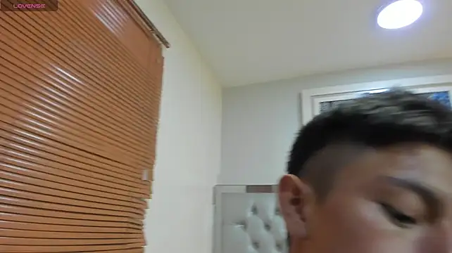 fem_danny7 live XXX chat