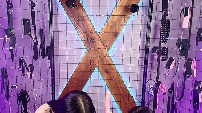 XXX chat uživo modela ani_slave_bdsm