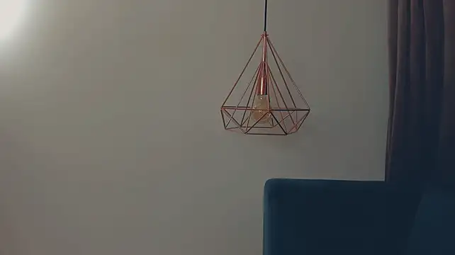 XXX chat uživo modela BrilliantGirll